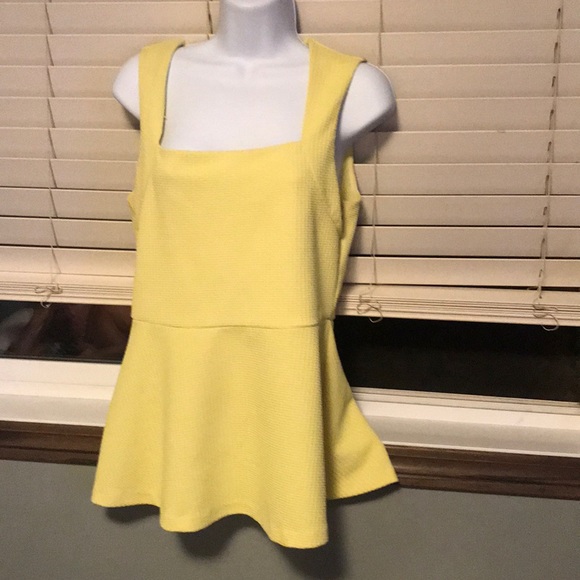 Yellow H&M cute top - Picture 1 of 2